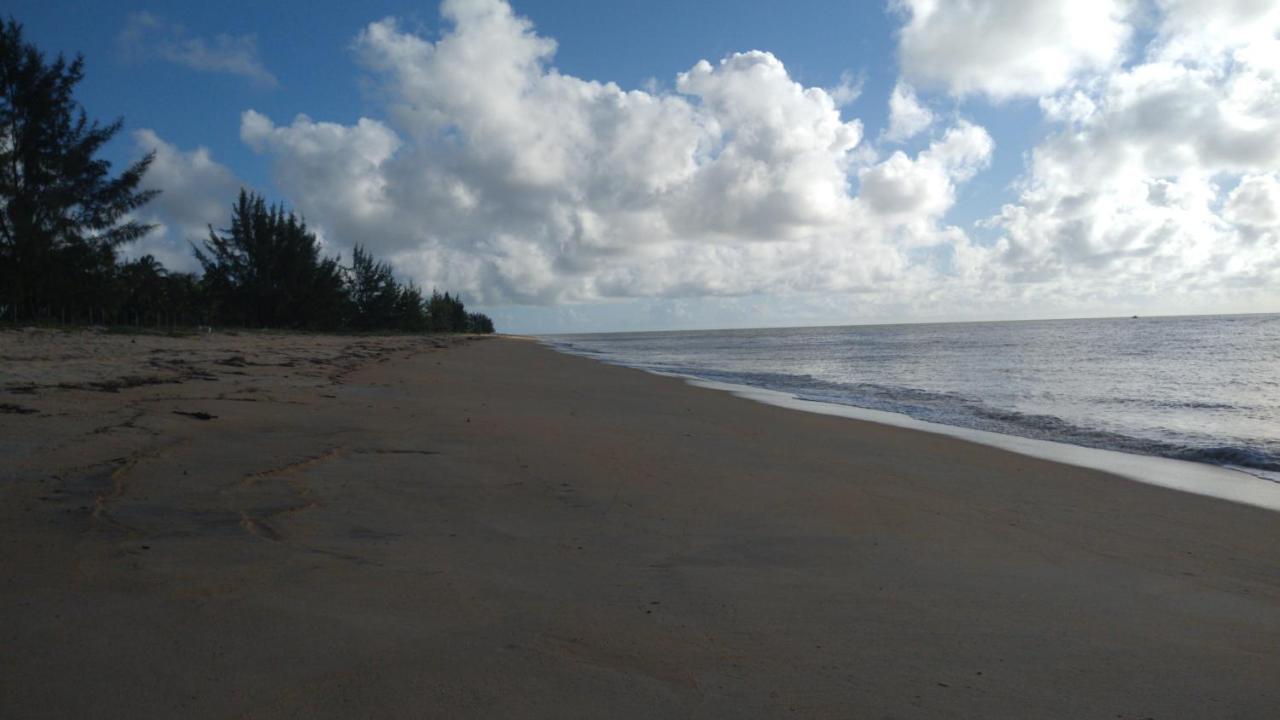 O Paraiso E Aqui Abrolhos - Suite Privativa, Cama De Casal, Ar Condicionado E Tv - Cafe Da Manha De Frente Para O Mar 卡拉韦拉斯 外观 照片